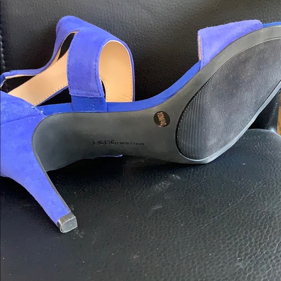 BCBG generation Blue Suede Sandals size 10M. NEW - Picture 3 of 6